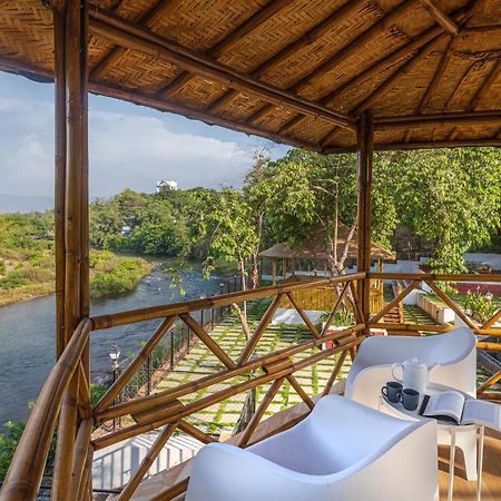 Saffronstays Riverfront Manor, 5-Bdr Pool Villa By Pej River Karjat Buitenkant foto