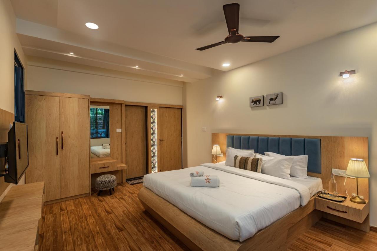 Saffronstays Riverfront Manor, 5-Bdr Pool Villa By Pej River Karjat Buitenkant foto